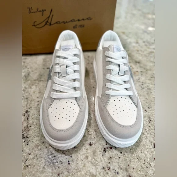 Vintage Havana White and Light Gray Star Sneakers (NEW) - Picture 11 of 15